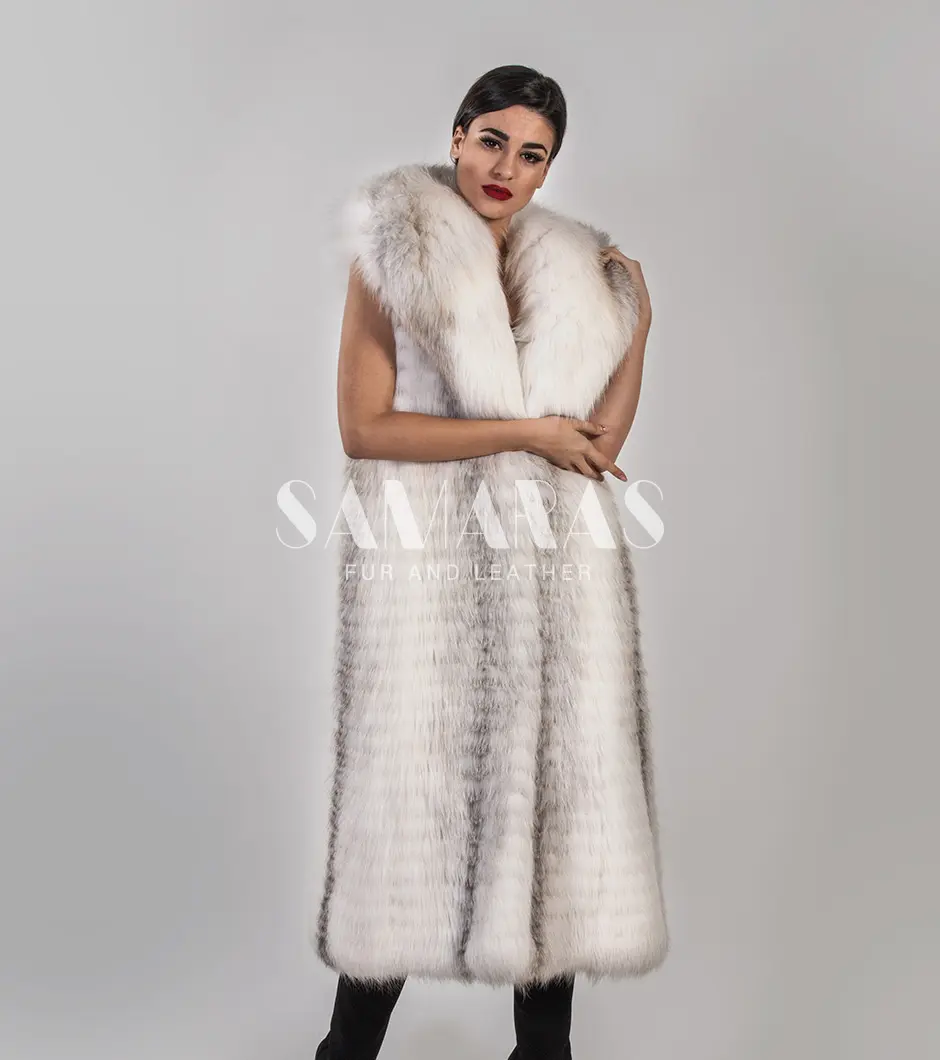 White fox deals fur vest