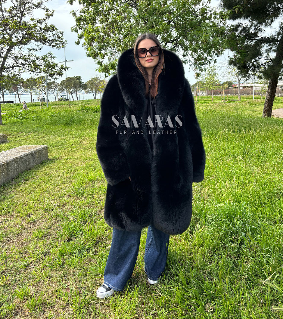 Allira | Luxury Scandinavian Rich Black Fox Coat Full Skins With Extra Lavish Collar