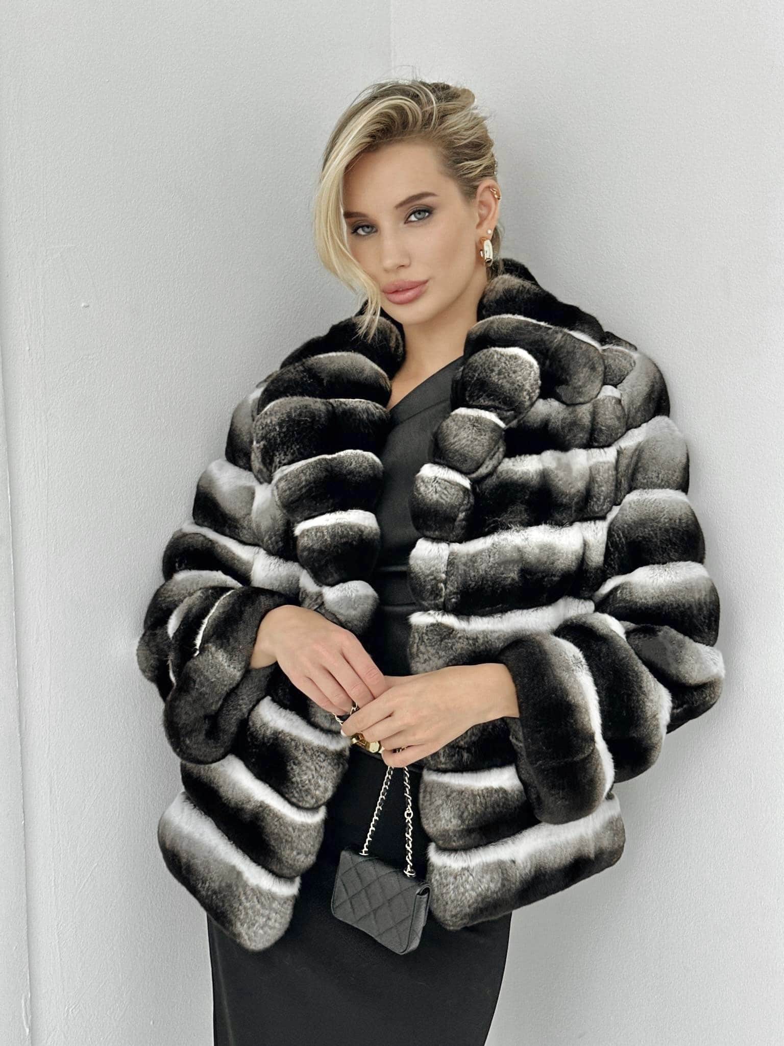Macie | Luxury Lavish Chinchilla Fur Jacket With Shawl Collar